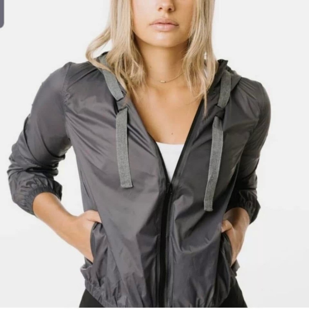 Zyia gray hoodie drawstring light windbreaker L